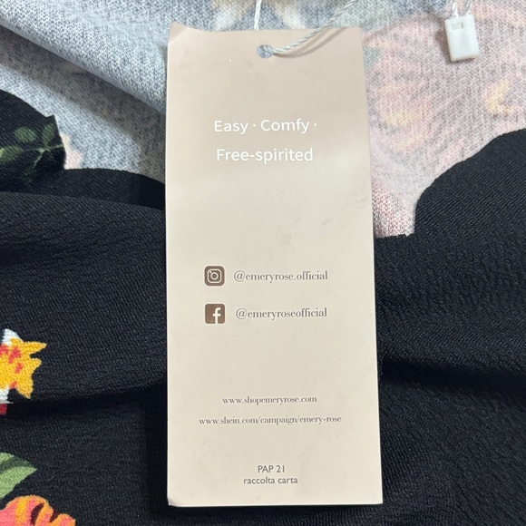 Floral Black Jumpsuit with Scalloped Neckline - Picture 10 of 10